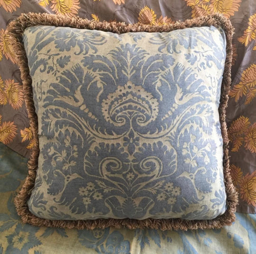 Fortuny pillow